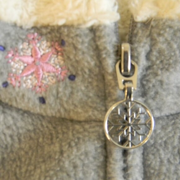 Croft & Barrow Fleece Vest Holiday Christmas Winter Sz. PL Gray Snowman - Picture 6 of 7